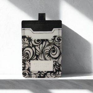 Upcycling 2 in 1 ID Holder